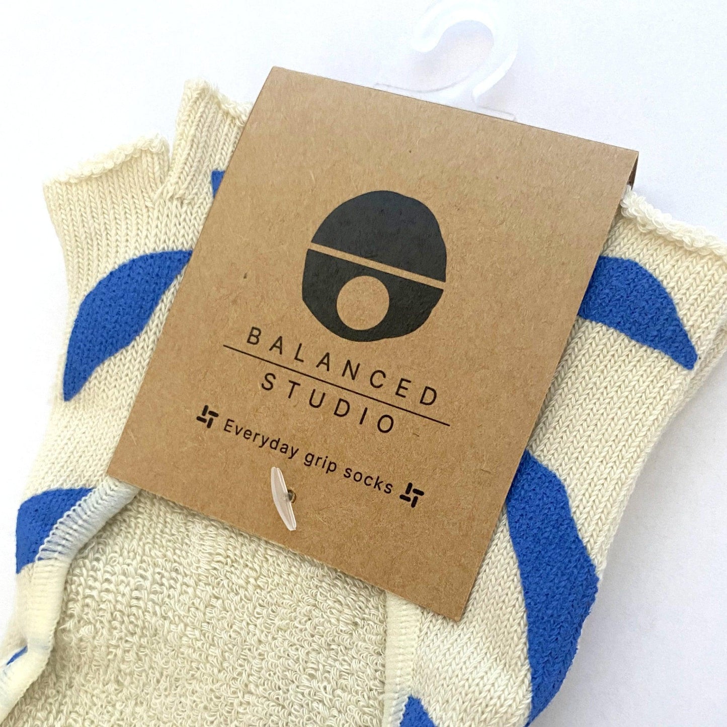 Balanced Studio | Pilates Ankle Anti-slip Grip Socks (Blue Floral)
