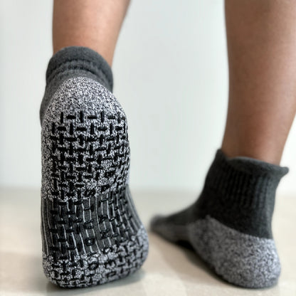 Men's Ankle Grip Socks (Grey)